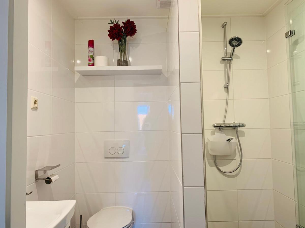 Huisje Nummer 3 Goedereede Bagian luar foto